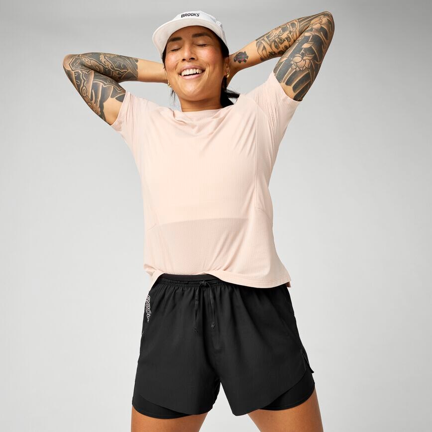 4247a79f_221790-001-mv-womens-cascadia-2in1-short-running-short