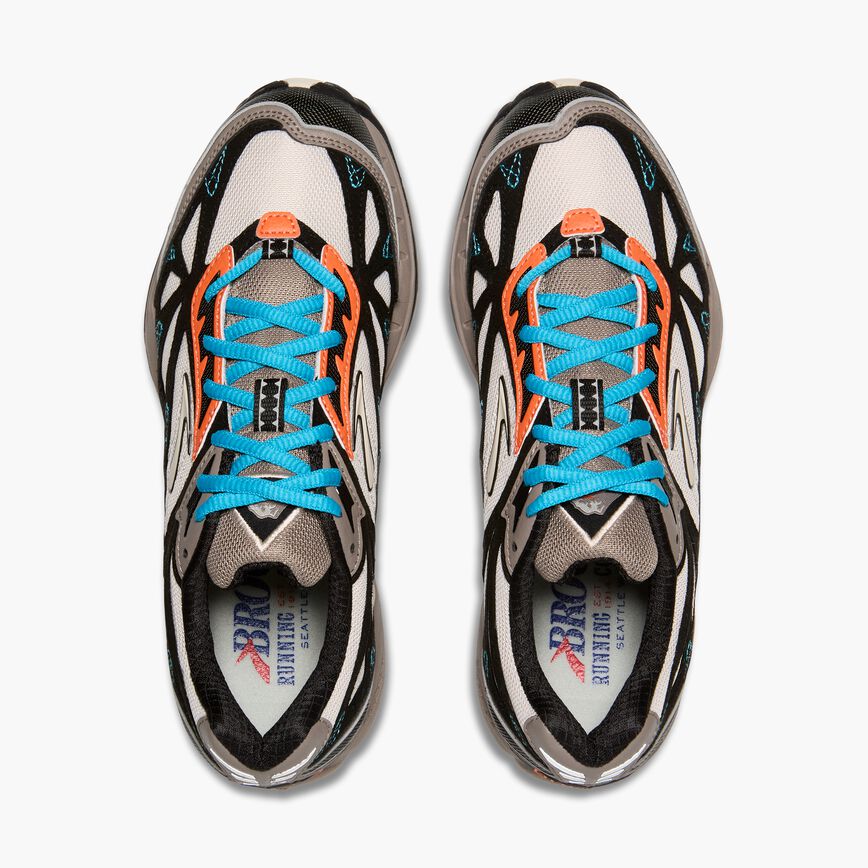 58378f9f_120491-075-o-cascadia-1-womens-trail-running-shoe
