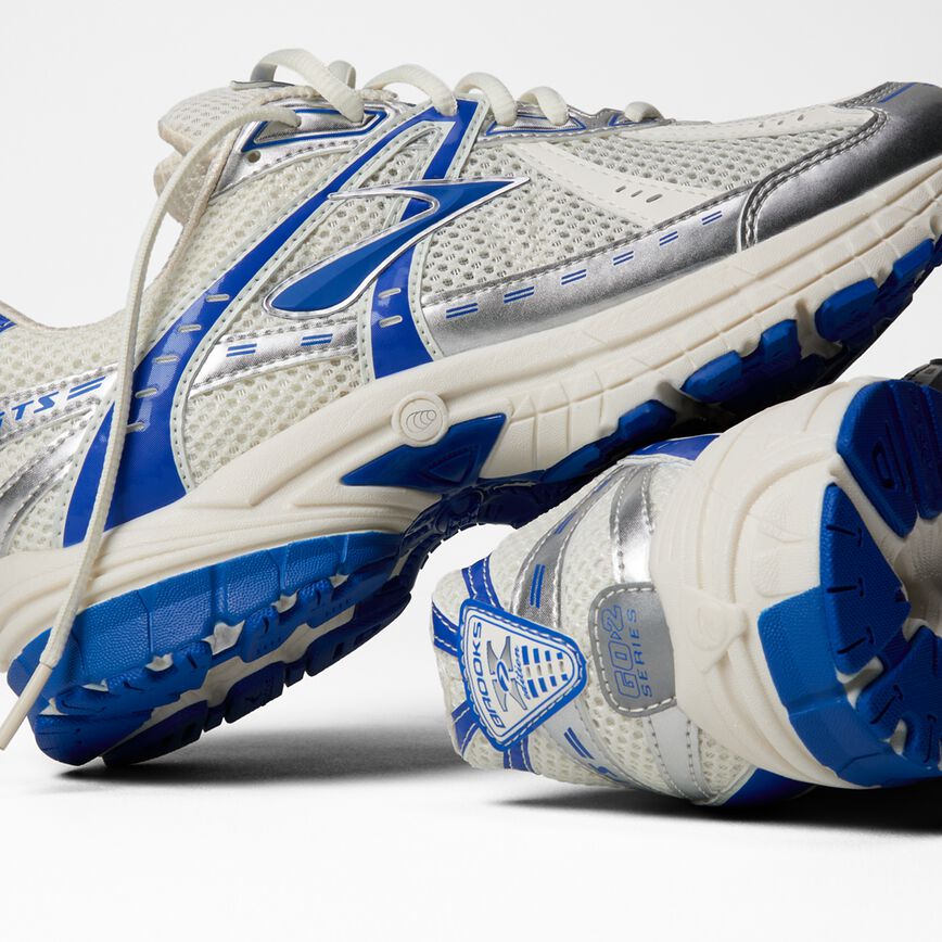 70bb4498_100058-154-y-adrenaline-gts-10-unisex-supportive-cushion-running-shoe