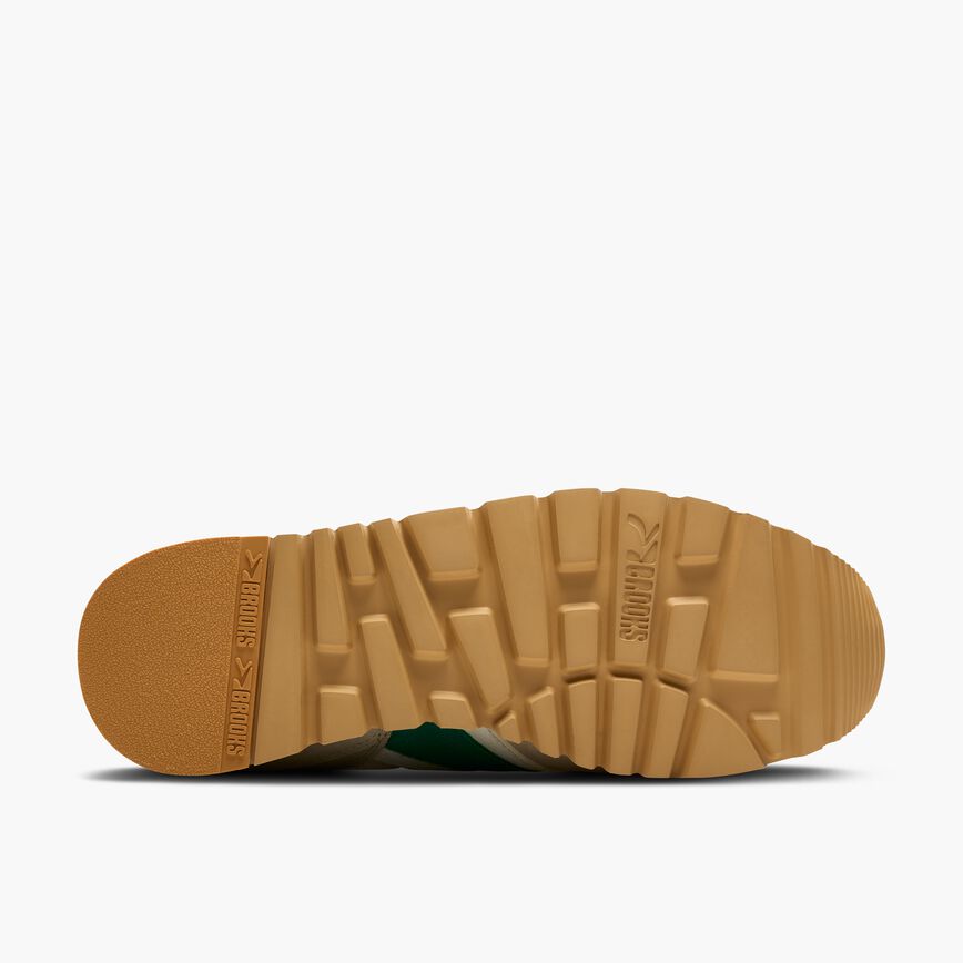 9c3068e9_100074-145-s-chariot-unisex-cushion-lifestyle-shoe