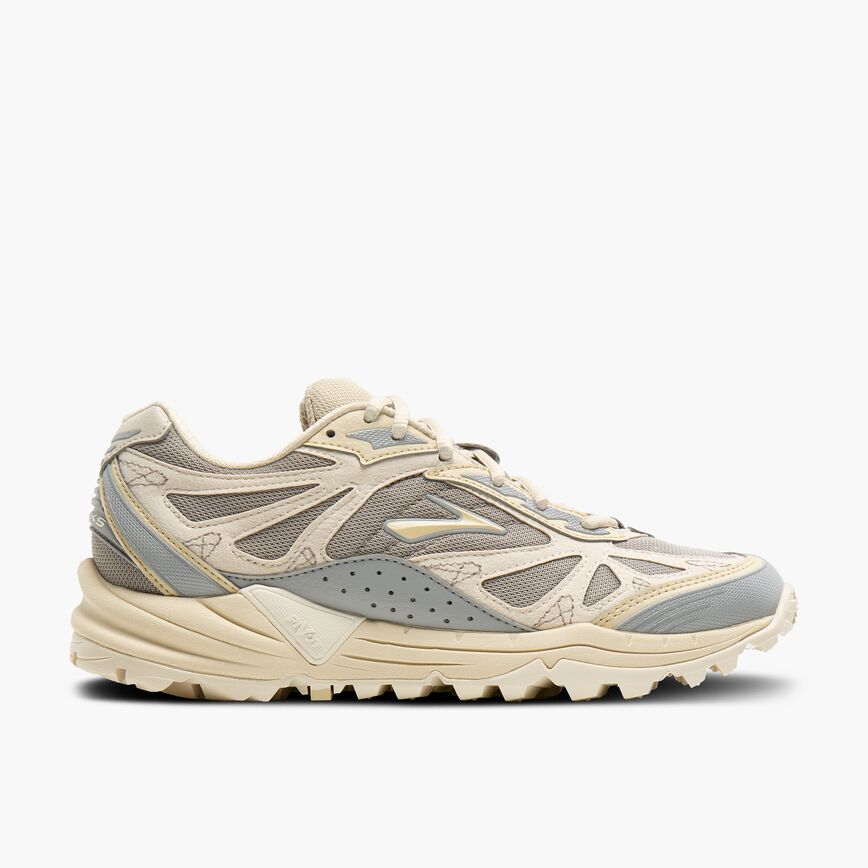 f6479692_110502-042-l-cascadia-1-mens-trail-running-shoe